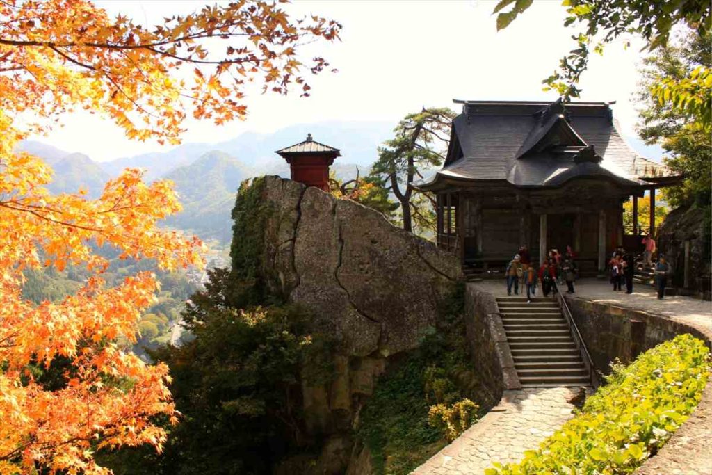 宝珠山立石寺
