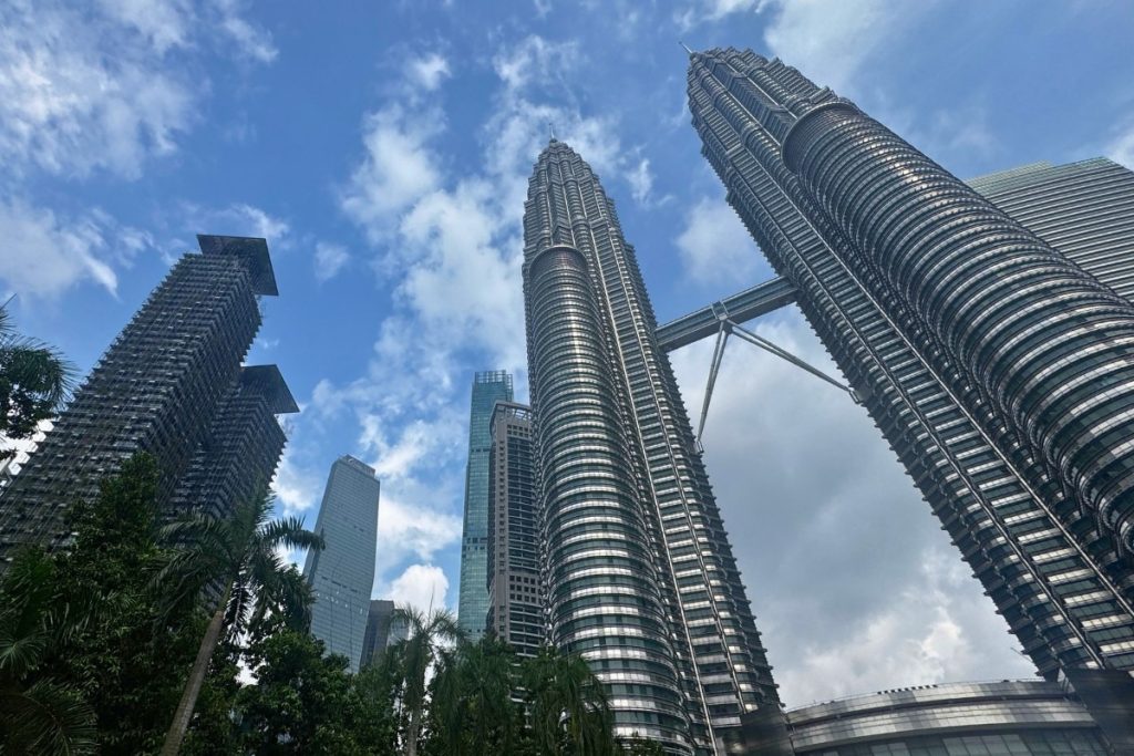 マレーシア旅行で買うべきお土産10選｜在住者おすすめの定番と穴場