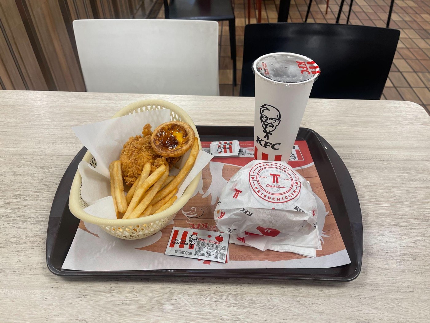 The okonomiyaki-style seafood burger set — Taiwan only.