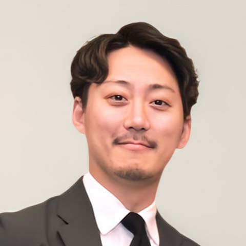 角谷 敏貴 氏